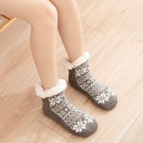 2 Pairs Women's Snowflake Fuzzy Slipper Socks