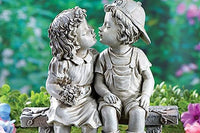 Resin Boy & Girl Garden Decor Statue