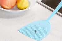 Plastic Fly Swatter Manual Swat Pest Control with Long Handle