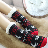 2 Pairs Women's Elk Print Fuzzy Slipper Socks