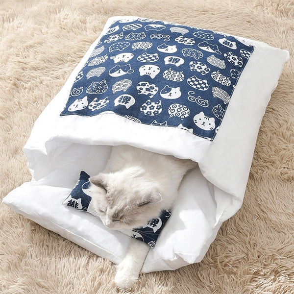 Japanese-Style Cat Bed Sleeping Bag with Pillow